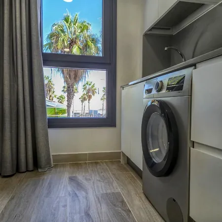 Apartment By Playa De Canteras Las Palmas de Gran Canaria